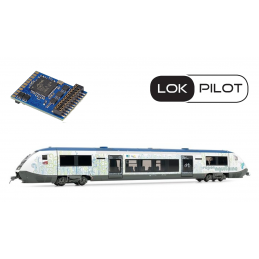 LokPilot v5 DCC decoder...